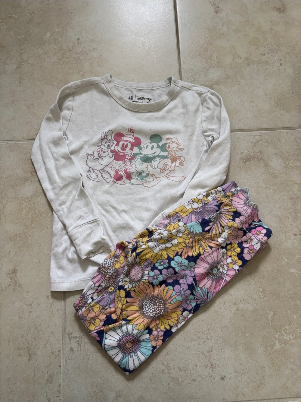GAP Kids x Disney  Floral Pajama Set - White Top with Multicolor Floral Pants